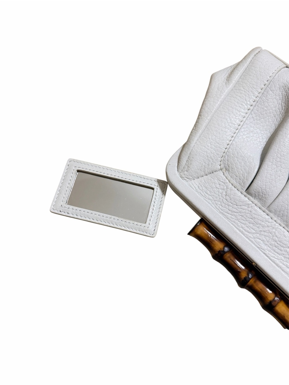 Elaine Turner White Leather Clutch Bamboo Handle with Small Mirror Chic Boho - Picture 9 of 11
